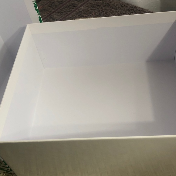 Sisley beauty box 4 samples 🔥 - Picture 8 of 10